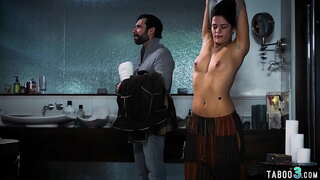 Prsata teen grubo выебанная perverznjak vjerovniku обменялась slobodne kupaonicom