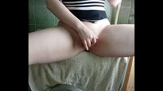 ���ੁੜੀ ਦੇ ਨਾਲ ਇੱਕ ਵੱਡੀ ਗਦਾ ਇੱਕ orgasm ਪ੍ਰਾਪਤ ਕਰਦਾ ਹੈ &#039; ਤੇ ਵਾਸ਼ਿੰਗ ਮਸ਼ੀਨ ਅਤੇ ਇੱਕ ਕੰਬਦੇ