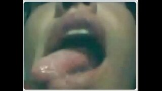 Spreagadh an Daniela Ignacio briseadh mo pussy le vibrator